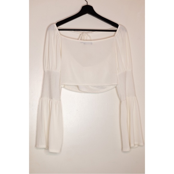 PrettyLittleThing White Shirred Long Sleeve Crop top - US10 - Picture 3 of 5